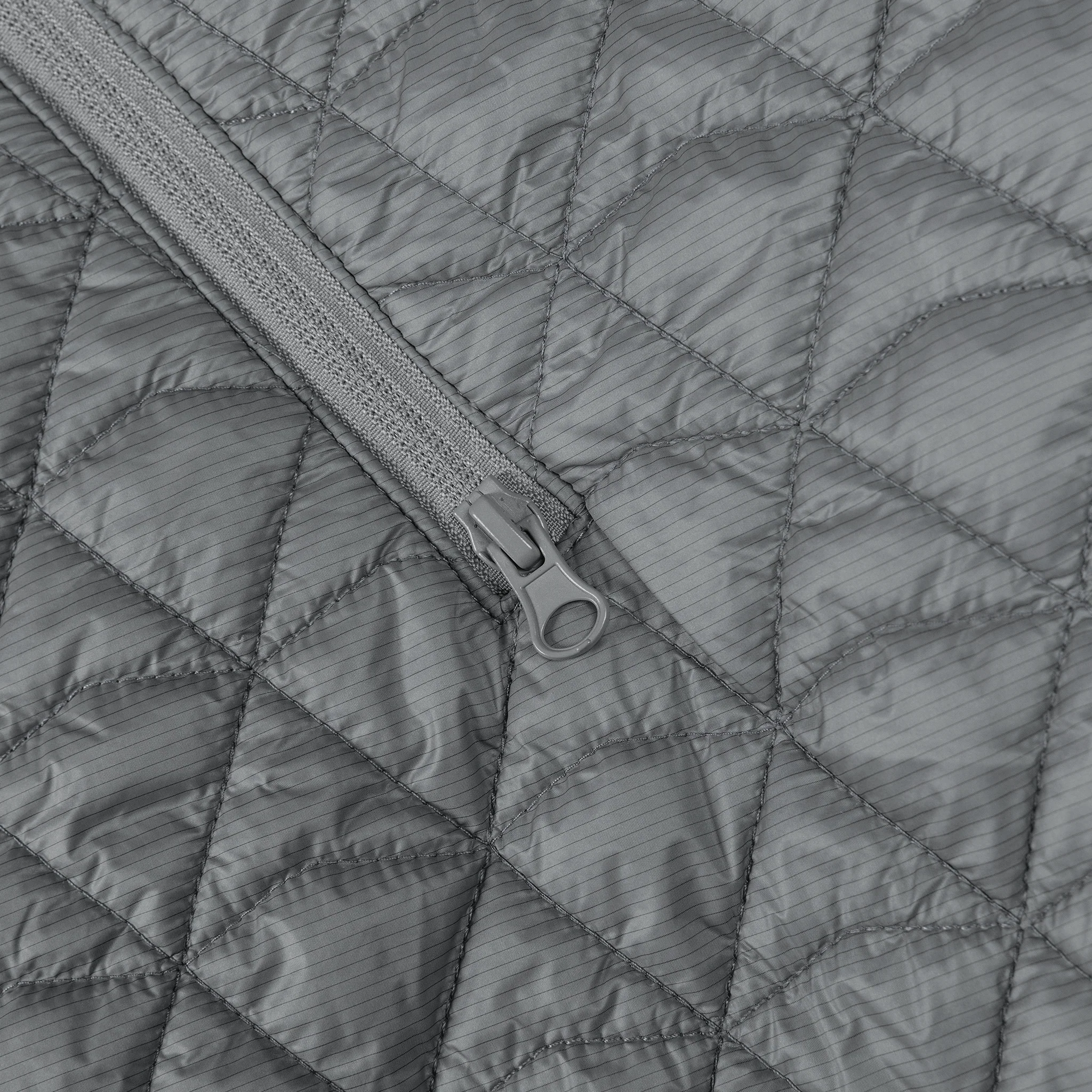Cove Heated Portable Blanket - Image 12