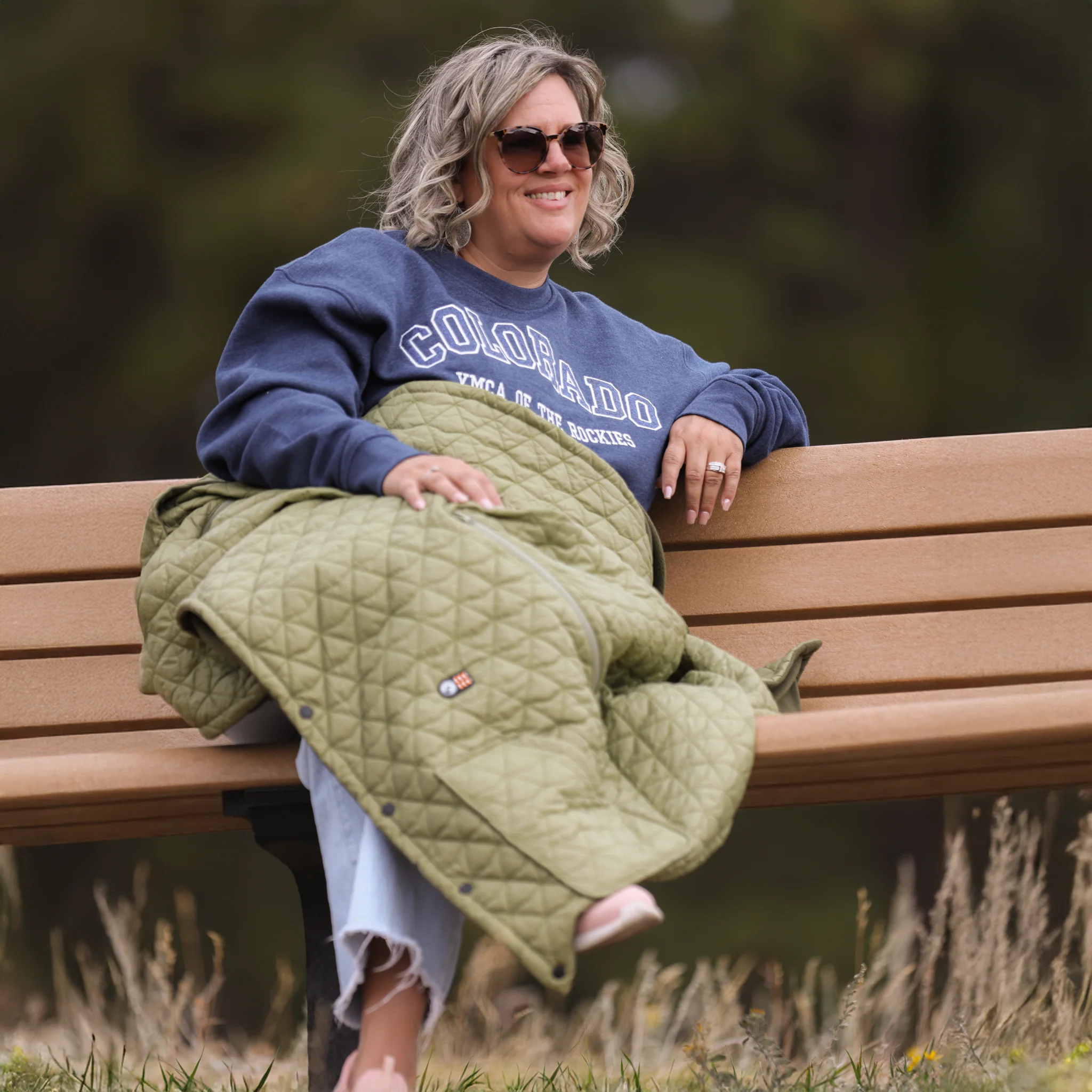 Cove Heated Portable Blanket - Image 16
