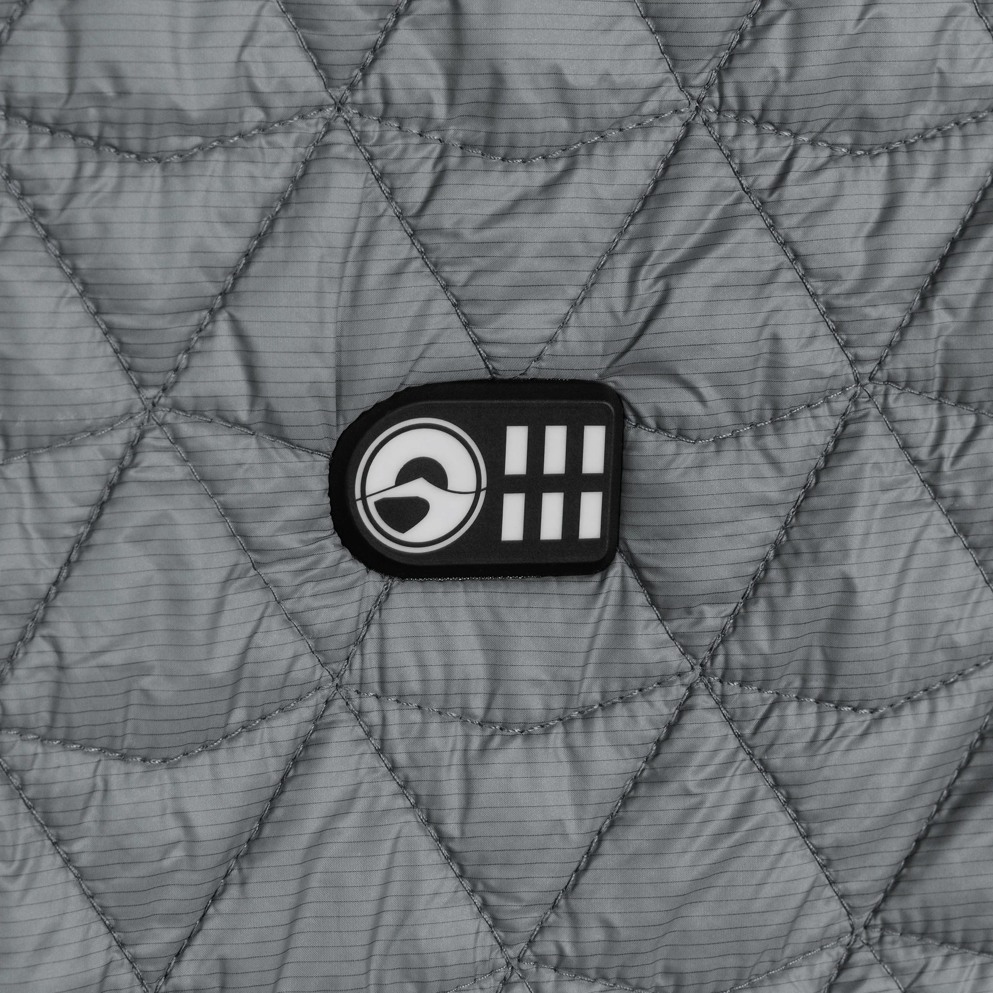 Cove Heated Portable Blanket - Image 9