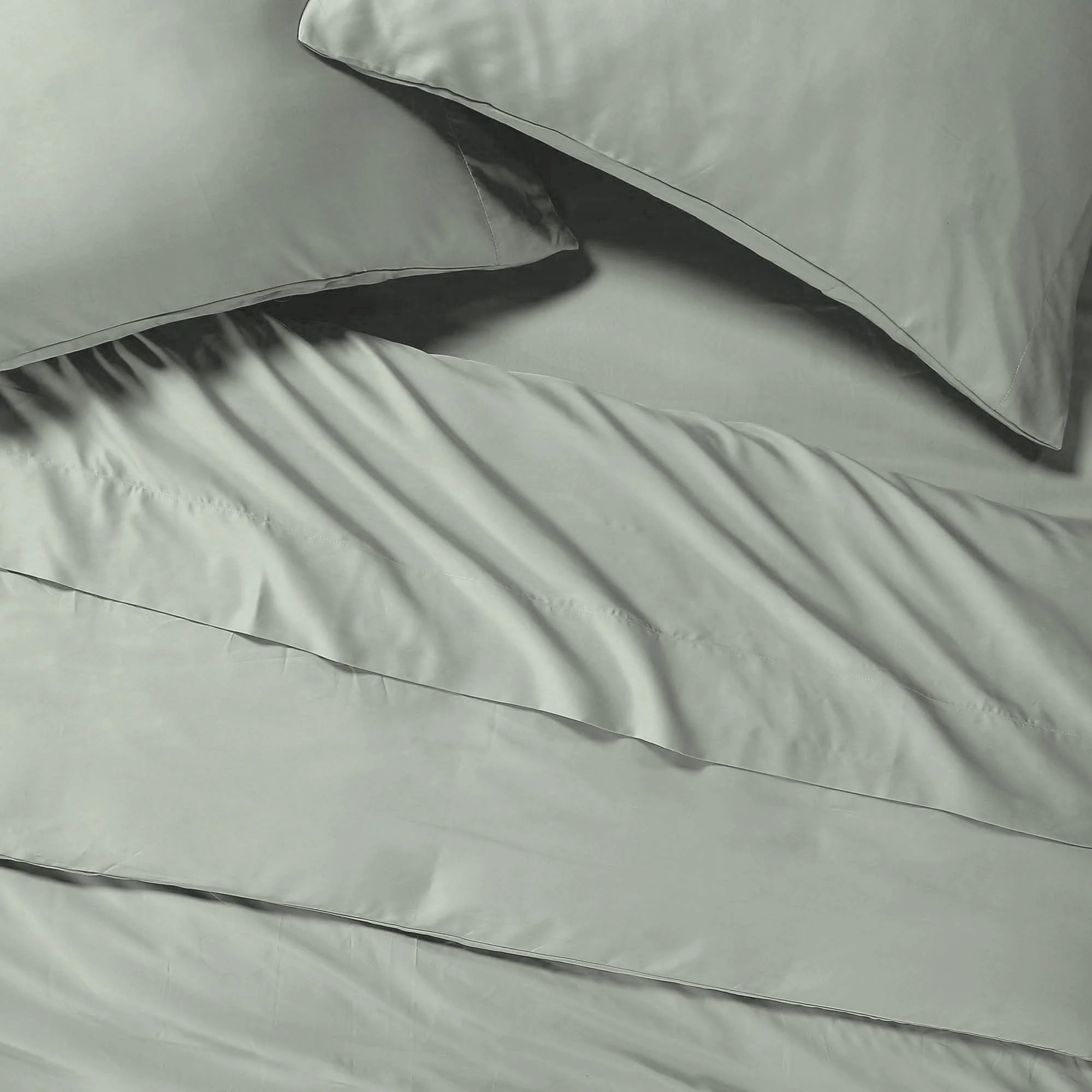 AiryWeight Eucalyptus Sheet Set - Sage - Image 3