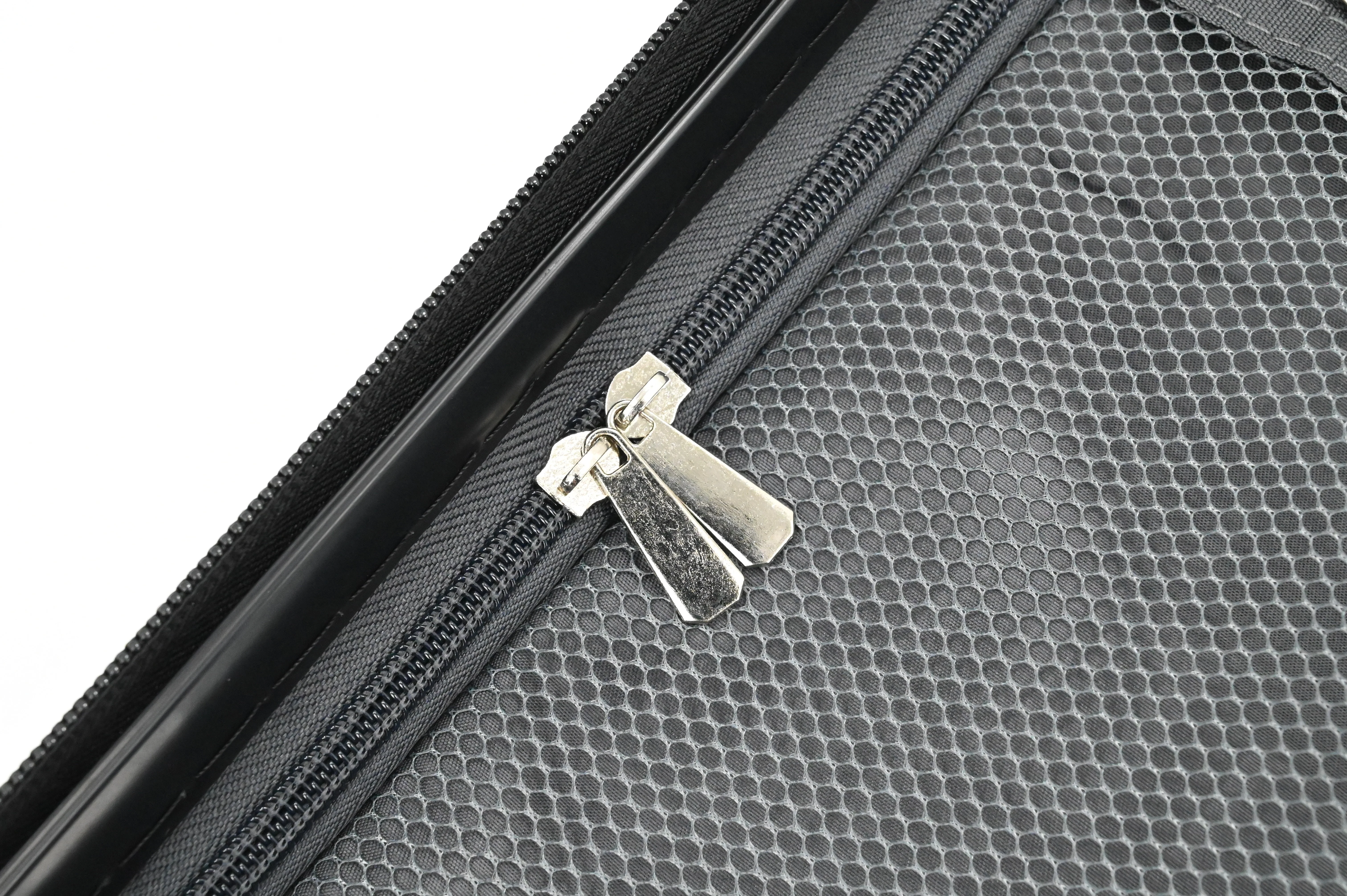 ISAAC MIZRAHI AERO 3-Piece Luggage Set – Lightweight Expandable ABS Hard Shell Suitcases with Spinner Wheels (28”/24”/20”) – Designer Travel Set - Image 27